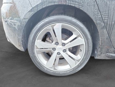 Peugeot 308 130ch ss bvm6 gt line garantie 12 mois occasion scl 56 - simplicicar vannes simplicicar simplicibike france
