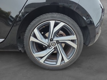 Renault clio v e-tech 140 - 21n r.s. line//garantie 12 mois// occasion simplicicar lille  simplicicar simplicibike france