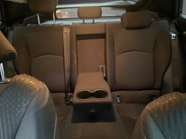 Toyota prius hybride dynamic / garantie 12 mois / affichage tÊte haute / camÉra de recul / chargeur a induction occasion...