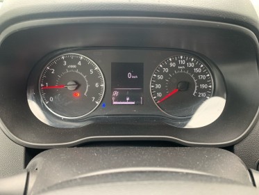 Dacia duster blue dci 115 4x2 prestige caméra/gps/ouverture et démarrage sans clef garantie 12 mois occasion simplicicar...