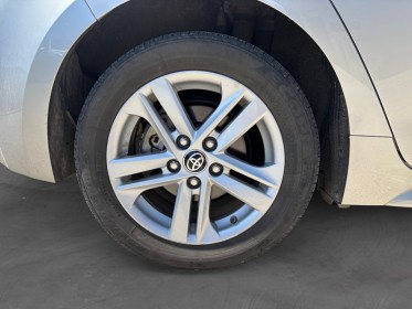 Toyota corolla hybride my21 122h dynamic garantie 12 mois occasion simplicicar lunel simplicicar simplicibike france