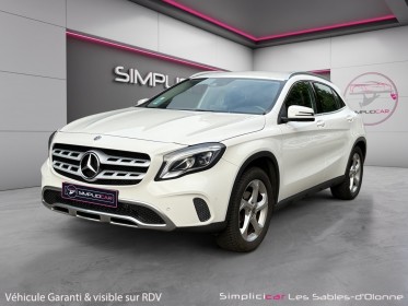 Mercedes gla 200 sensation / sieges sport cuir et tissu /  garantie 12 mois occasion simplicicar les sables-d'olonne...