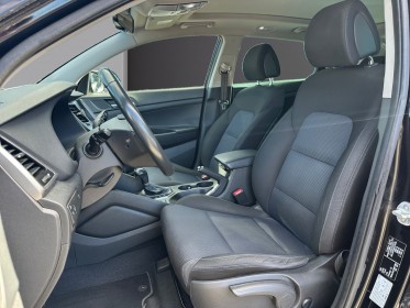 Hyundai tucson 1.7 crdi 141 ch boite auto - toit ouvrant - attelage - caméra - siège chauffant - garantie 12 mois occasion...