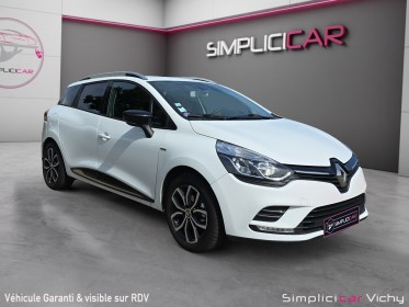 Renault clio iv estate 90 ch tce bvm6 limited attelage amovible révisée garantie 12 mois occasion simplicicar vichy...