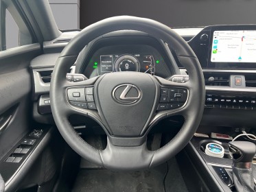 Lexus ux 250h 2.0 vvt-ie 16v 184 hybrid fwd 152 cv, caméra recul, entretien lexus, garantie constructeur. occasion...