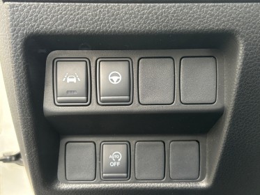 Nissan qashqai 1.7 dci 150 n-motion - toit panoramique - garantie 12 mois occasion simplicicar vienne simplicicar...