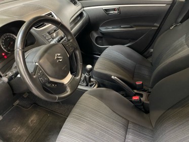 Suzuki swift iii très belle 1.2 vvt so'city / 56800km / 2éme main - garantie 12 mois - occasion simplicicar lyon ouest...