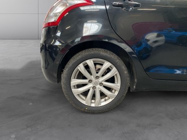 Suzuki swift iii très belle 1.2 vvt so'city / 56800km / 2éme main - garantie 12 mois - occasion simplicicar lyon ouest...