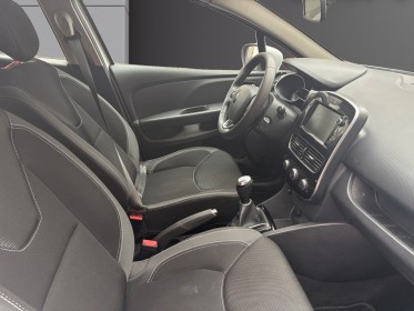 Renault clio iv dci 90 e6c intens,radar arrière,bluetooth garantie 12mois occasion simplicicar villejuif  simplicicar...