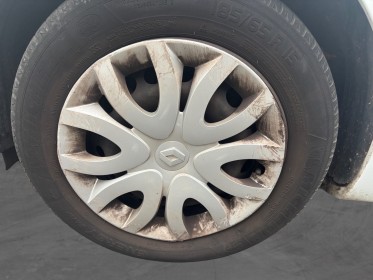 Renault clio iv dci 90 e6c intens,radar arrière,bluetooth garantie 12mois occasion simplicicar villejuif  simplicicar...