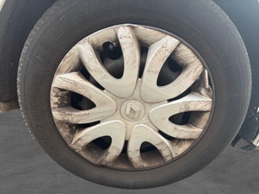 Renault clio iv dci 90 e6c intens,radar arrière,bluetooth garantie 12mois occasion simplicicar villejuif  simplicicar...