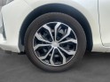 Toyota yaris 1.5 vvti 16v hsd hybrid 100h e-cvt 75 cv occasion simplicicar st-maximin simplicicar simplicibike france