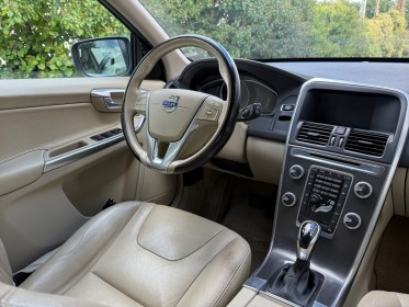Volvo xc60 d4 181 ch momentum geartronic attelage radar av ar garantie 12 mois occasion simplicicar poitiers simplicicar...