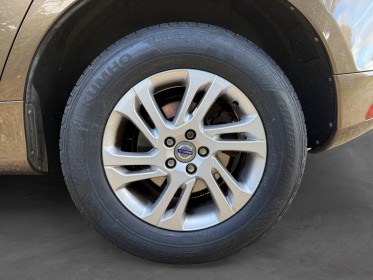 Volvo xc60 d4 181 ch momentum geartronic attelage radar av ar garantie 12 mois occasion simplicicar poitiers simplicicar...