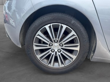 Peugeot 308 1.5 bluehdi road trip 130ch ss  || garantie 12 mois || occasion osny simplicicar simplicibike france