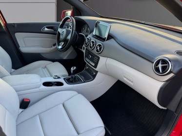 Mercedes classe b 180 blueefficiency edition intuition  caméra de recul  siéges chauffants  garantie 12 mois occasion...