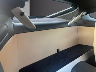 Aston martin v8 vantage 4.3 380 ch bva 6 rapports / entretien complet / garantie 12 mois occasion simplicicar royan...