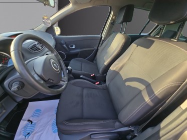 Renault clio iii dci 85 eco2 exception kit distri ok - idéal jeune conducteur occasion avignon (84) simplicicar simplicibike...