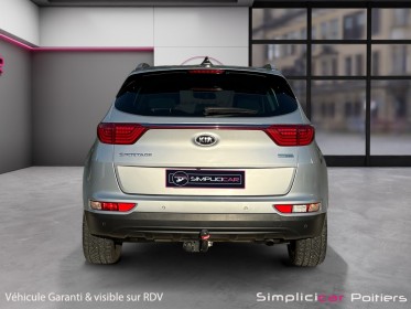 Kia sportage 1.7 crdi 141 isg 4x2 dct7 premium carplay toit ouvrant panoramique attelage garantie 12 mois occasion...
