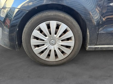 Volkswagen polo 1.2 60 trendline/radio/alarme/garantie occasion simplicicar salon de provence simplicicar simplicibike france