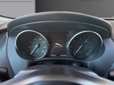 Jaguar f-pace 2.0 d - 180 ch awd bva8 prestige occasion simplicicar labarthe simplicicar simplicibike france