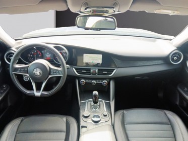 Alfa romeo giulia my20 2.2 jtd 190ch boîte de vitesse at8 finition super / s/s / line assist / caméra de recul occasion...