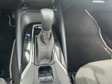 Toyota corolla touring sports hybride pro my20 pro hybride 122h dynamic business tva recup occasion paris 15ème (75)...