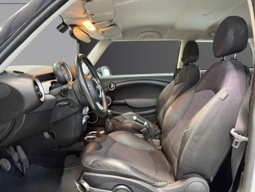 Mini  1.6 vti 120 cv mini cooper faible kilométrage occasion simplicicar magny-en-vexin simplicicar simplicibike france