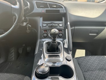 Peugeot 3008 1.6 bluehdi 120ch ss bvm6 style - distribution changee - aide au parking occasion simplicicar lagny  simplicicar...