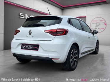 Renault clio v blue dci 100 - 21n business occasion simplicicar lyon nord simplicicar simplicibike france