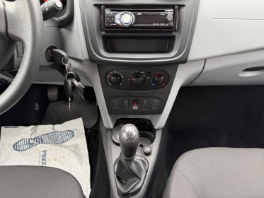 Dacia sandero 1.2 16v 75 occasion simplicicar rennes simplicicar simplicibike france