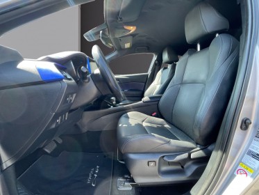 Toyota c-hr hybride 122h graphic entretien toyota garantie 24 mois occasion simplicicar meaux simplicicar simplicibike france