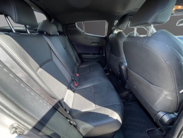 Toyota c-hr hybride 122h graphic entretien toyota garantie 24 mois occasion simplicicar meaux simplicicar simplicibike france