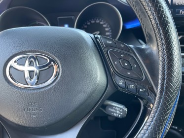 Toyota c-hr hybride 122h graphic entretien toyota garantie 24 mois occasion simplicicar meaux simplicicar simplicibike france