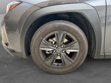 Lexus ux300h 2.0i hybrid 250h luxe toit ouvrant garantie 12 mois occasion simplicicar mery-sur-oise simplicicar simplicibike...