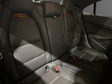 Mercedes classe cla 200 d fascination 7-g dct amg origine france toit ouvrant suivi complet mercedes garantie 12 mois...