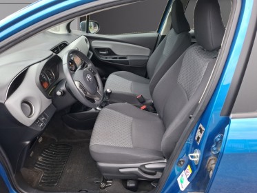 Toyota yaris 69 vvt-i active occasion simplicicar velay simplicicar simplicibike france