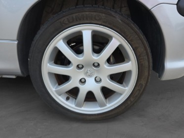 Peugeot 206 cc entretien a jour 2.0i 16s  cuir ja 16 occasion avignon (84) simplicicar simplicibike france