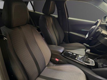 Peugeot 2008 130 ss bvm6 allure pack garantie 12 mois occasion simplicicar saint-jean simplicicar simplicibike france