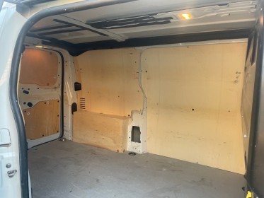 Opel vivaro fourgon l1 2.0 hdi - tva récupérable  - carplay - radar av/ar - régulateur - clim - garantie occasion...