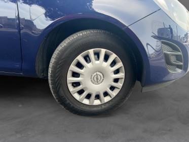 Opel corsa 1.2 - 85 ch twinport graphite garantie 12 mois occasion montpellier (34) simplicicar simplicibike france