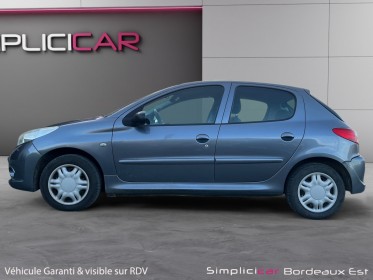Peugeot 206 1.1e 60ch trendy clim garantie 12 mois occasion simplicicar bordeaux  simplicicar simplicibike france