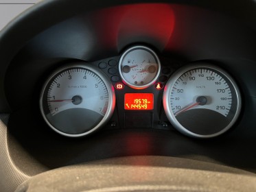 Peugeot 206 1.1e 60ch trendy clim garantie 12 mois occasion simplicicar bordeaux  simplicicar simplicibike france