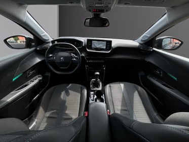 Peugeot 208 100ch allure pack courroie à jour garantie 12 mois occasion montpellier (34) simplicicar simplicibike france