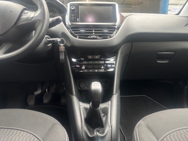 Peugeot 208 affaire 1.2 82 bvm5 premium caméra de recul sièges chauffants garantie 12 mois occasion montpellier (34)...