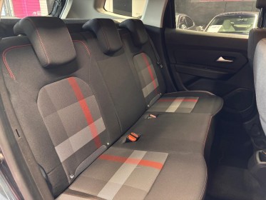 Dacia duster tce 150 4x2 techroad garantie renault  12 mois camera 360 siege chauffant occasion simplicicar...