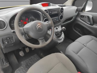 Citroen berlingo fourgon l1 hdi 75 ch 3 places 625 kg confort - garantie 12 mois occasion simplicicar reims simplicicar...