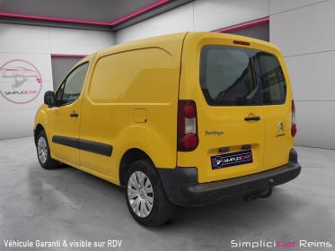 Citroen berlingo fourgon l1 hdi 75 ch 3 places 625 kg confort - garantie 12 mois occasion simplicicar reims simplicicar...