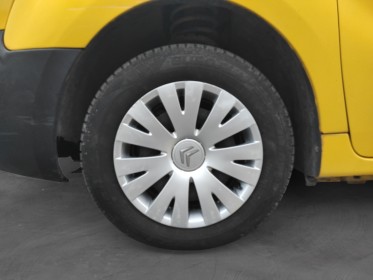 Citroen berlingo fourgon l1 hdi 75 ch 3 places 625 kg confort - garantie 12 mois occasion simplicicar reims simplicicar...