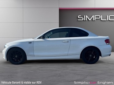 Bmw serie 1 coupe e82 luxe 120d 177 ch kit chaine a ÉtÉ changer a 172000km occasion osny simplicicar simplicibike france